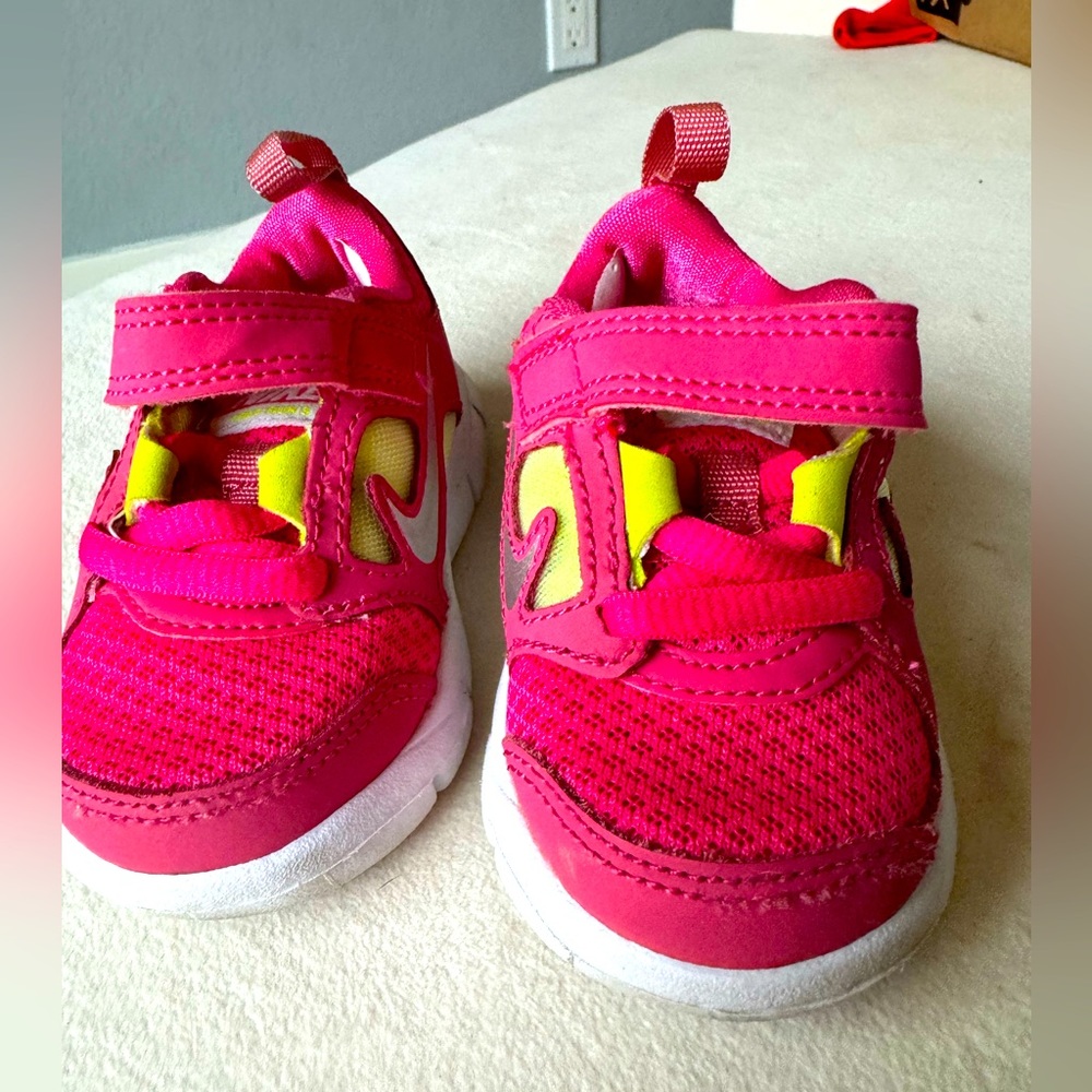 Infant Nike Tennis Shoe